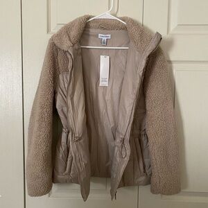 Calvin Klein Women's Tan Sherpa Jacket Size S